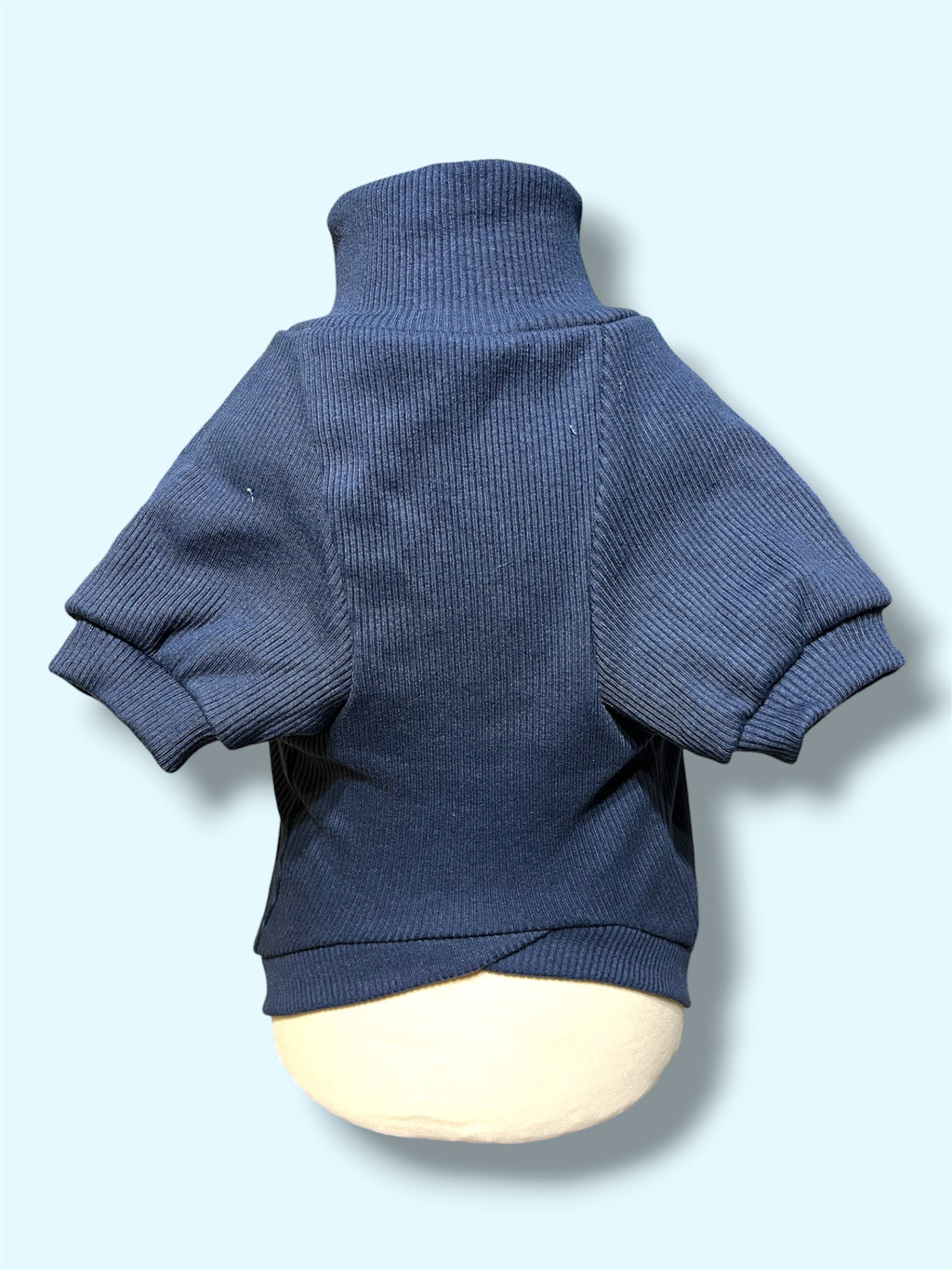Mörkblå ribbad tröja med krage
