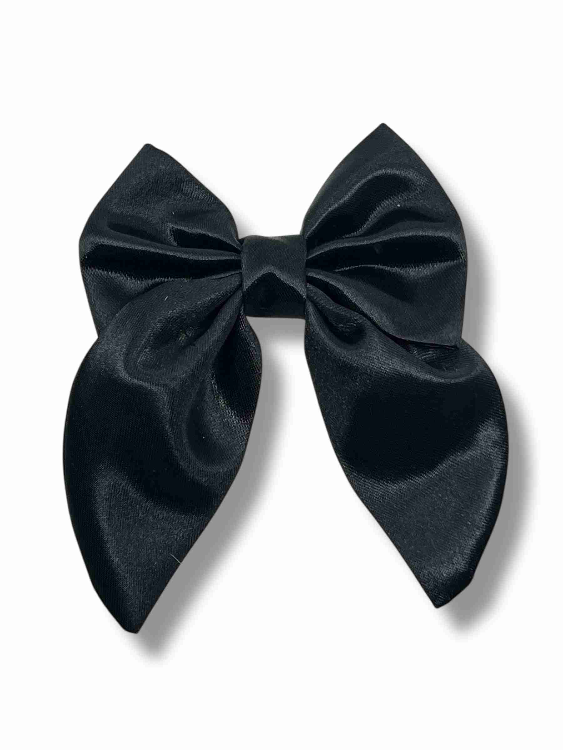 Svart hårspänne med rosett i satin