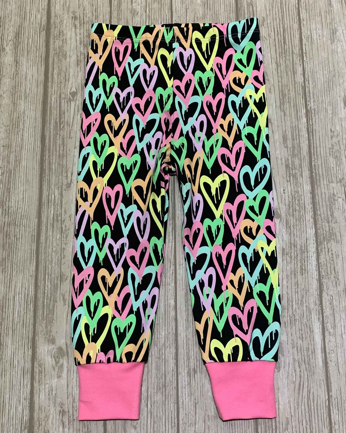 Neon hjärtan muddbyxor