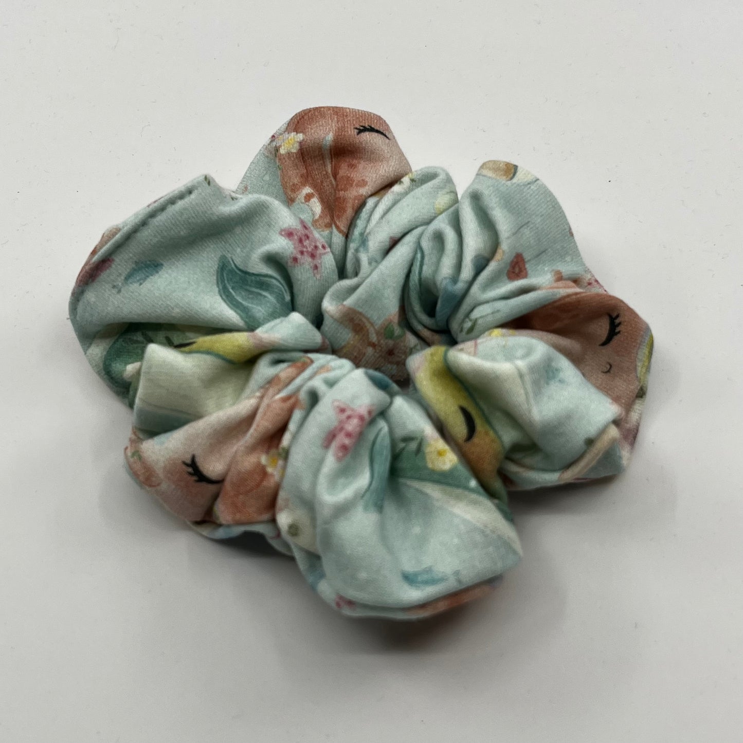 Under ytan scrunchie