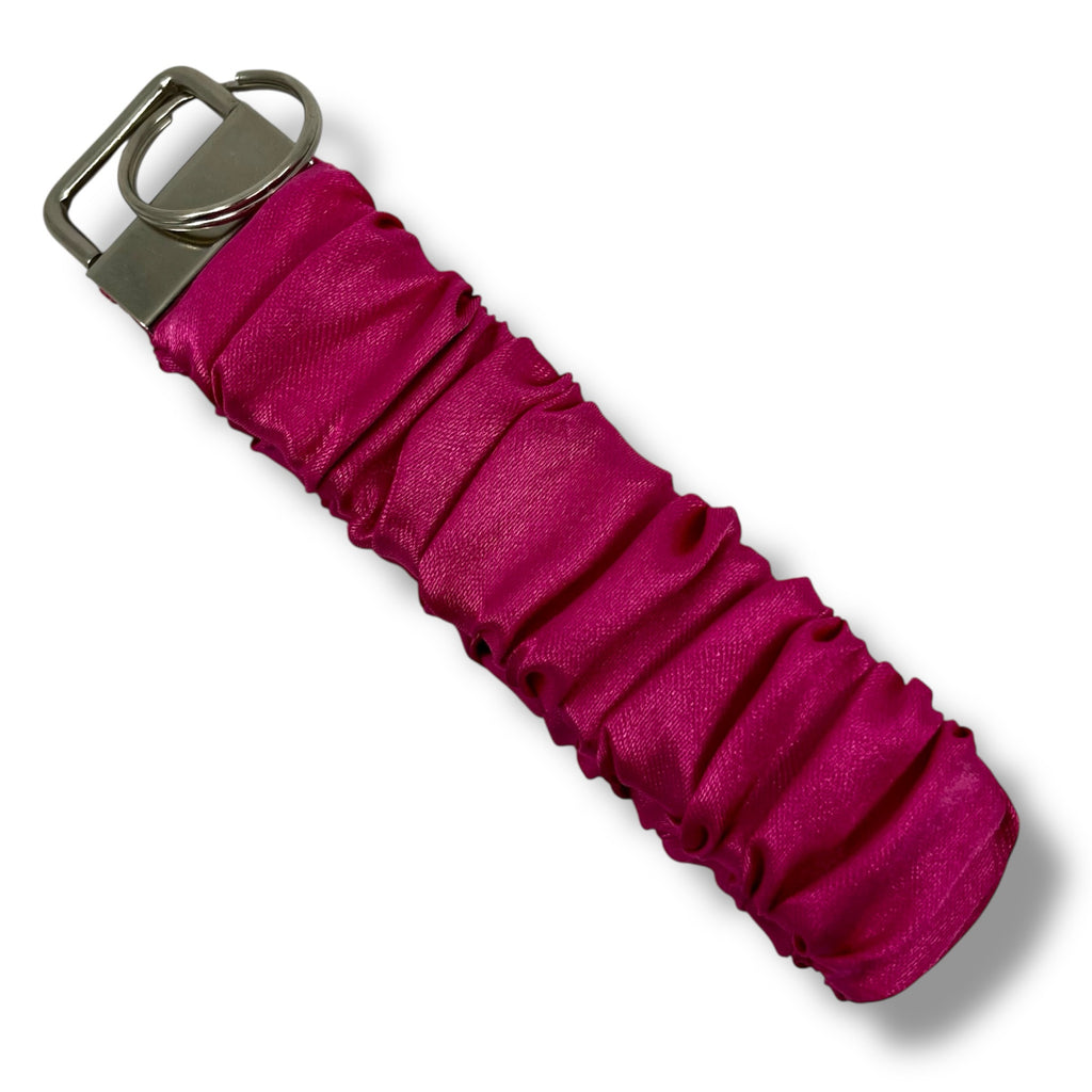 rosa scrunchie nyckelring