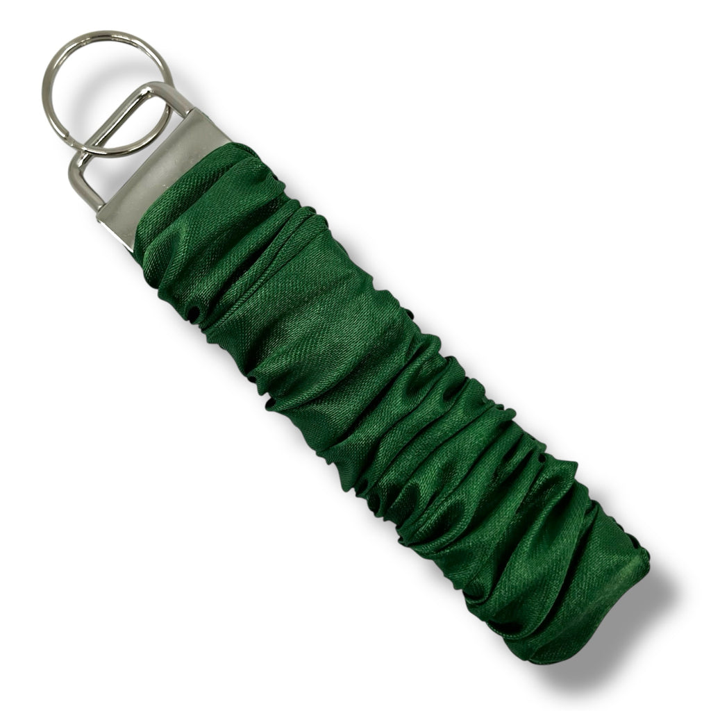 mörkgrön scrunchie nyckelring