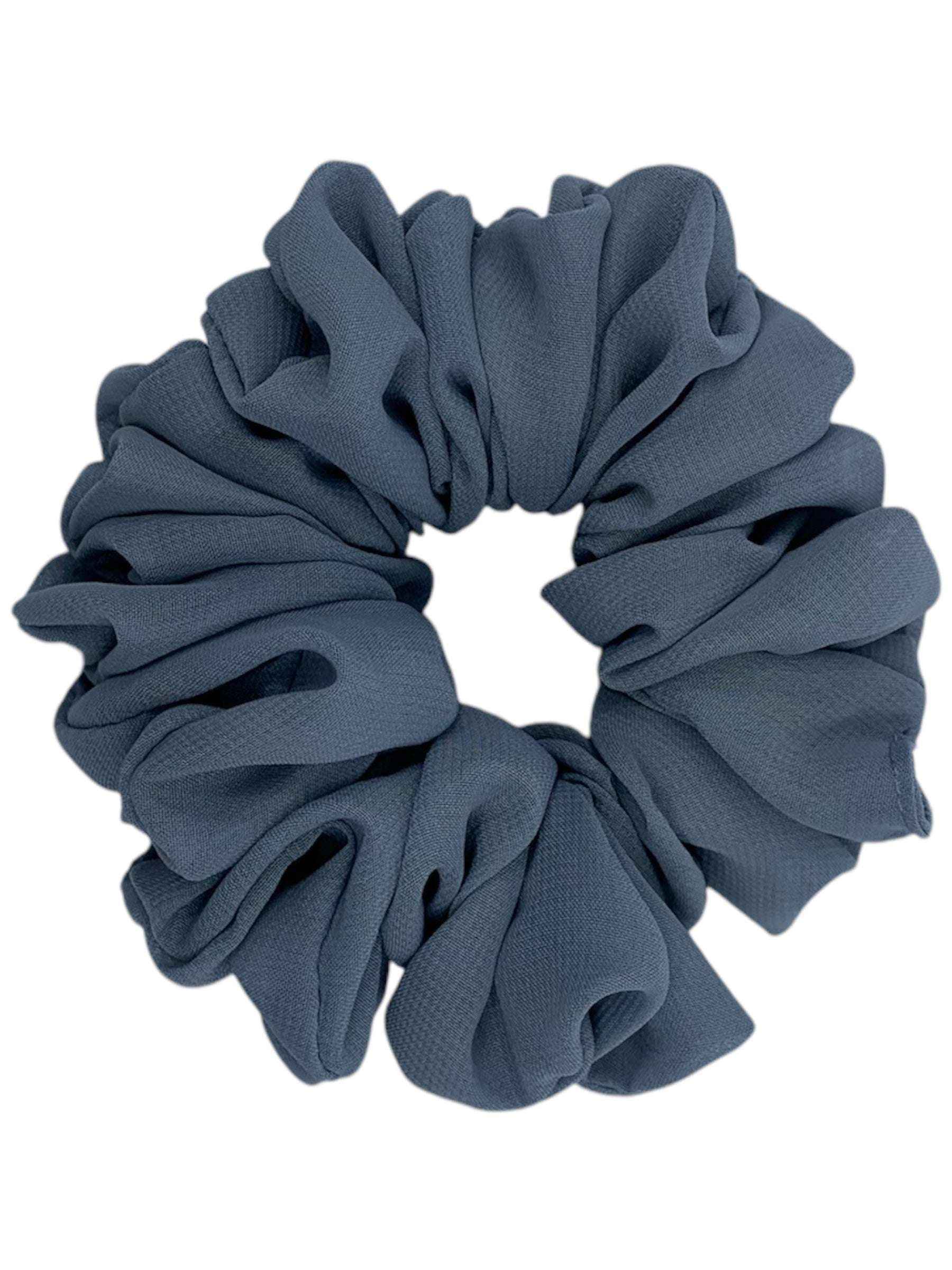 Grå chiffong scrunchie