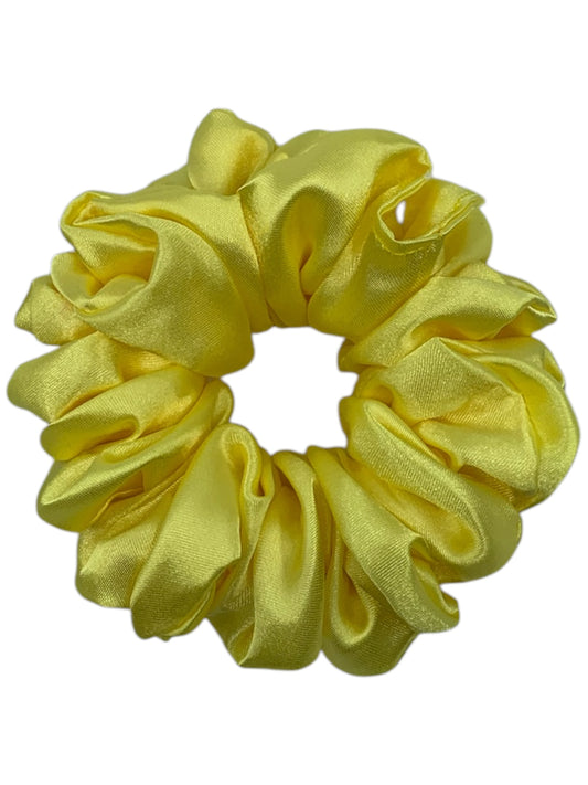 Ljusgul satin scrunchie - Lilofant Design