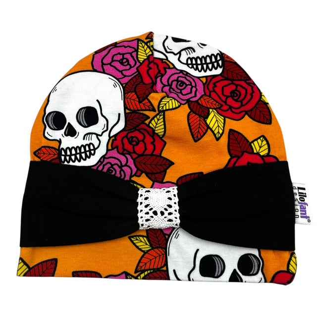 Orange döskalle mössa med rosett