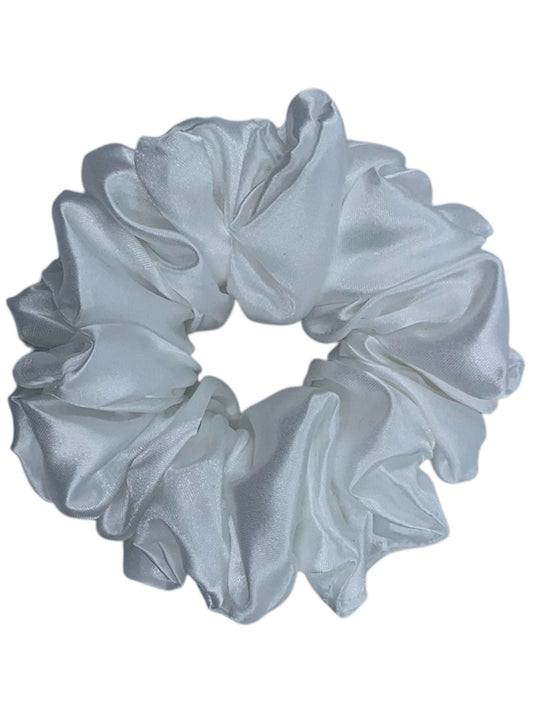 Vit satin scrunchie - Lilofant Design