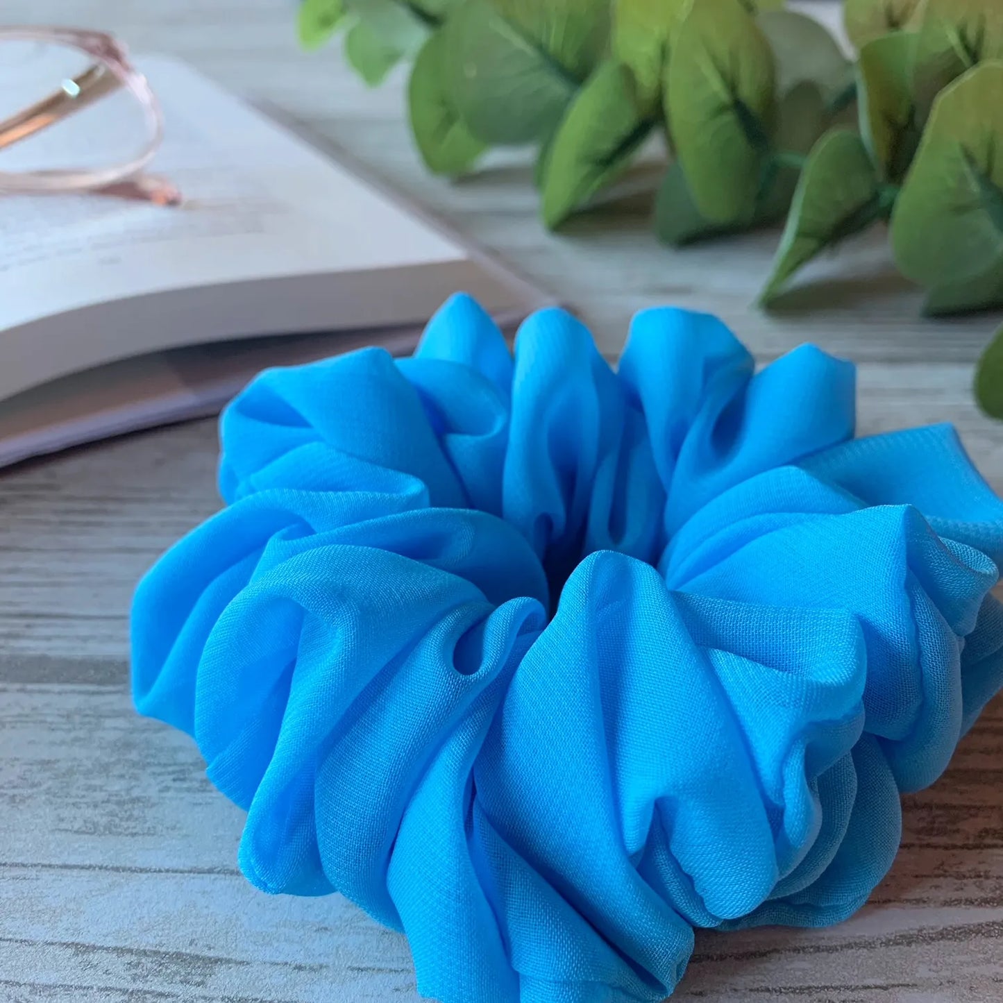 Aqua chiffong scrunchie - Lilofant Design